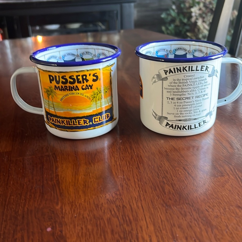 Metal mugs like new